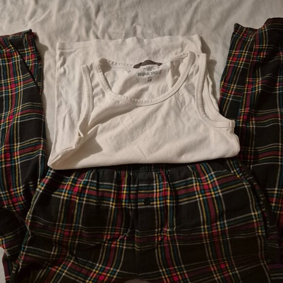 Sleep Wear Set - Tank and Pajama pants - Picture 1 of 1